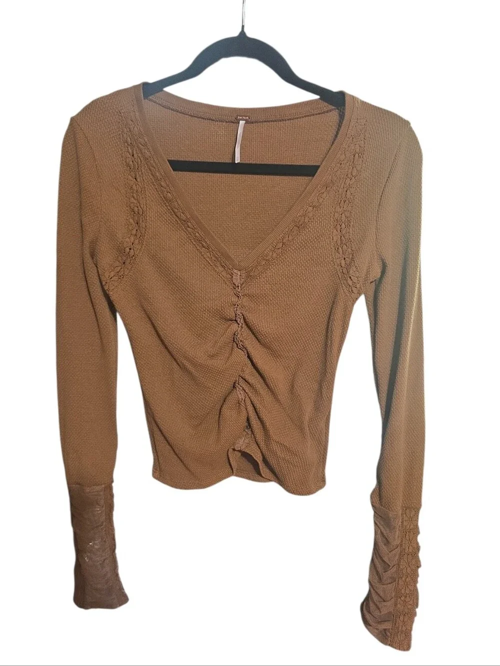 #302.Free People Wear Me Out Long Sleeves Top.$98msrp